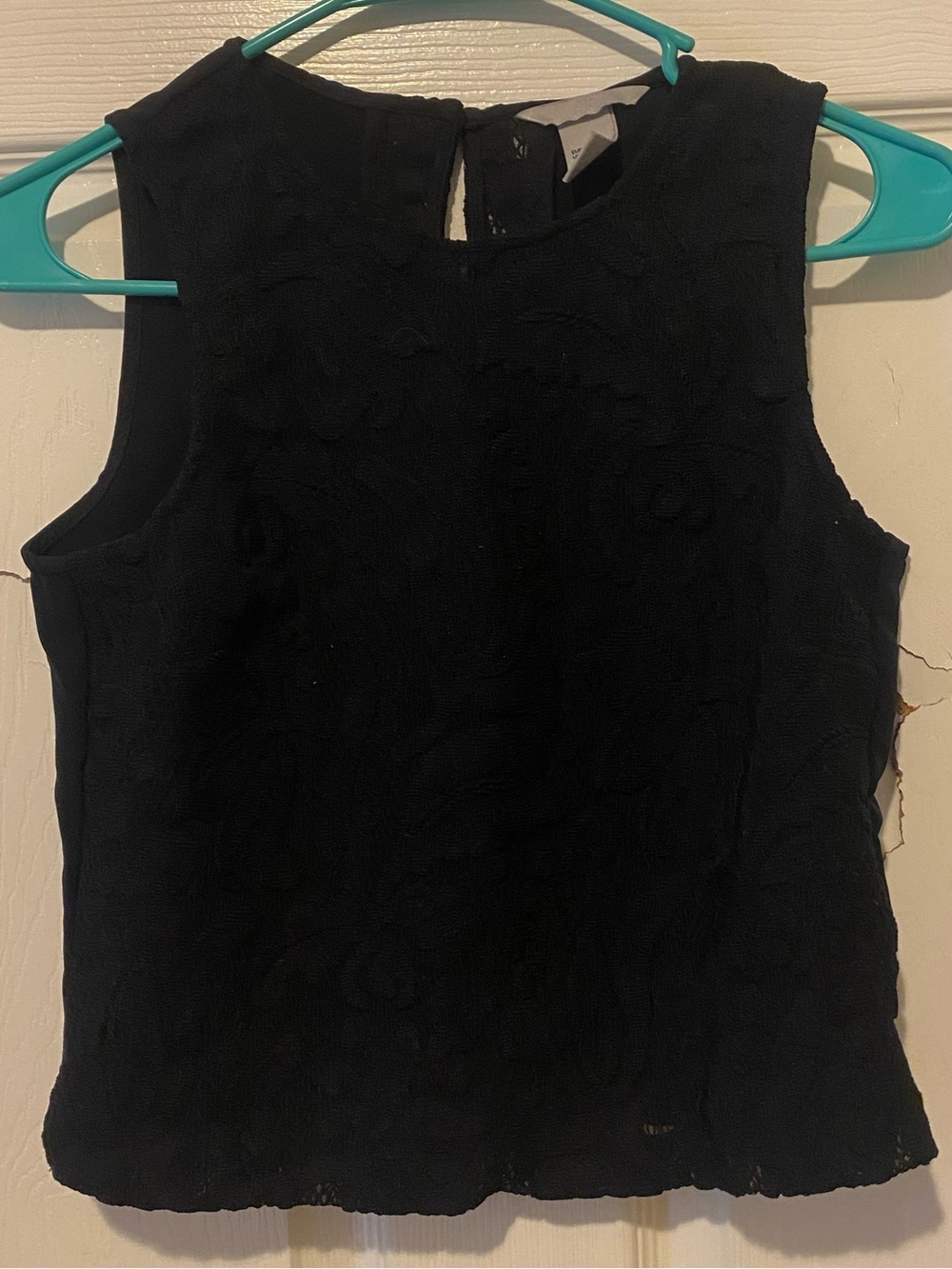 H&M Black Sleeveless Lace-Textured Shell Top